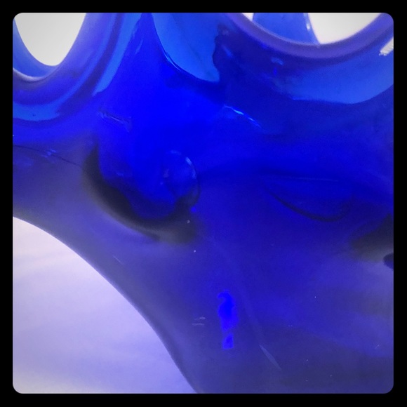 Vintage cobalt art glass swan bowl - Picture 6 of 8